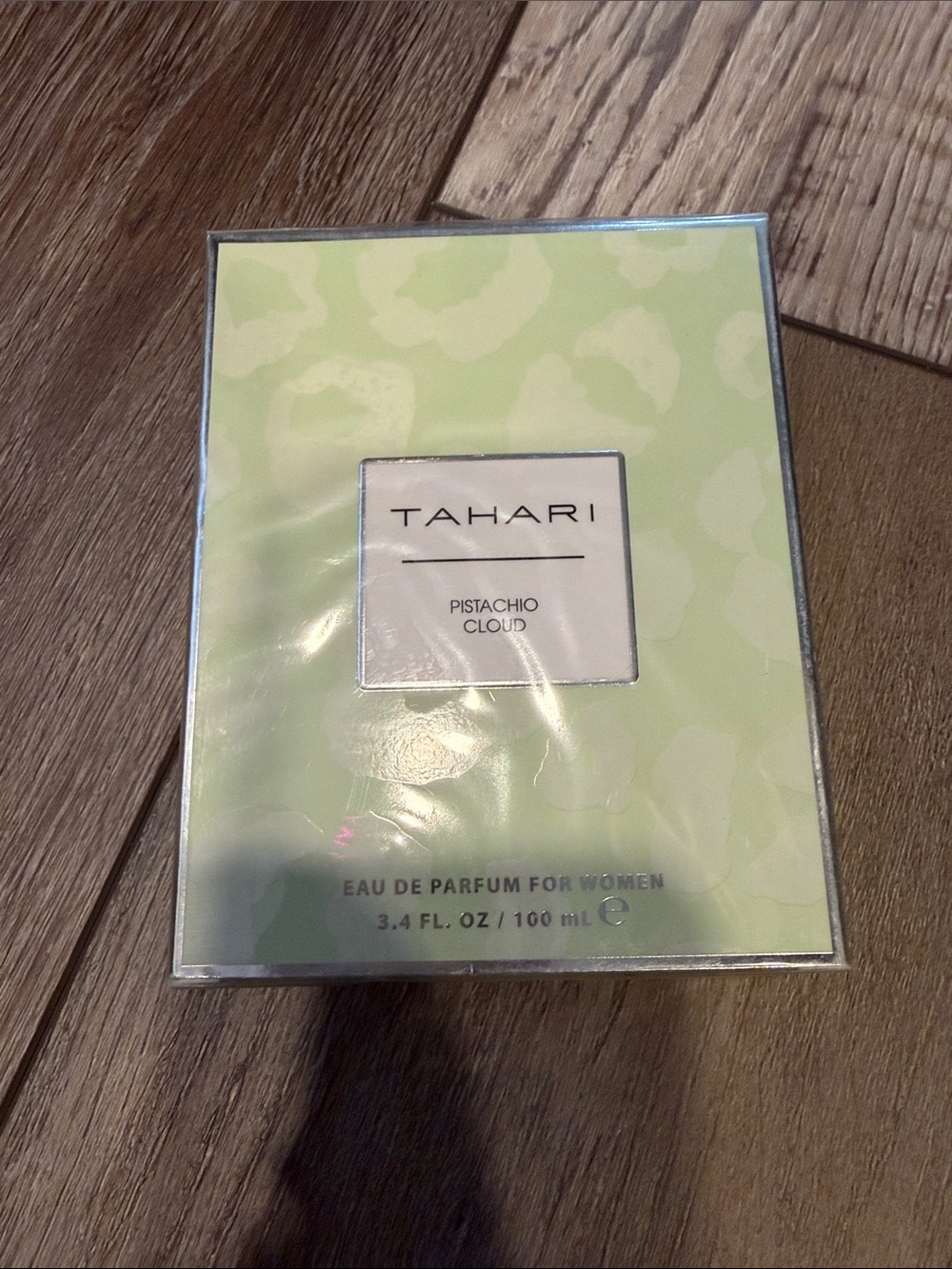 NEW! TAHARI Pistachio Cloud 3.4 Fl. Oz. - Picture 6 of 9